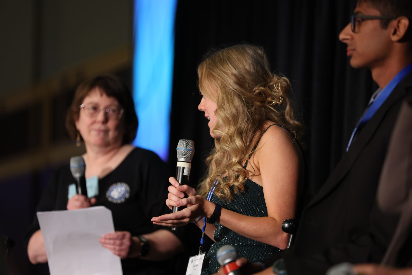 Kyla Fallis presenting microbial fuel cell research at COSI Big Science Day, Columbus, 2025